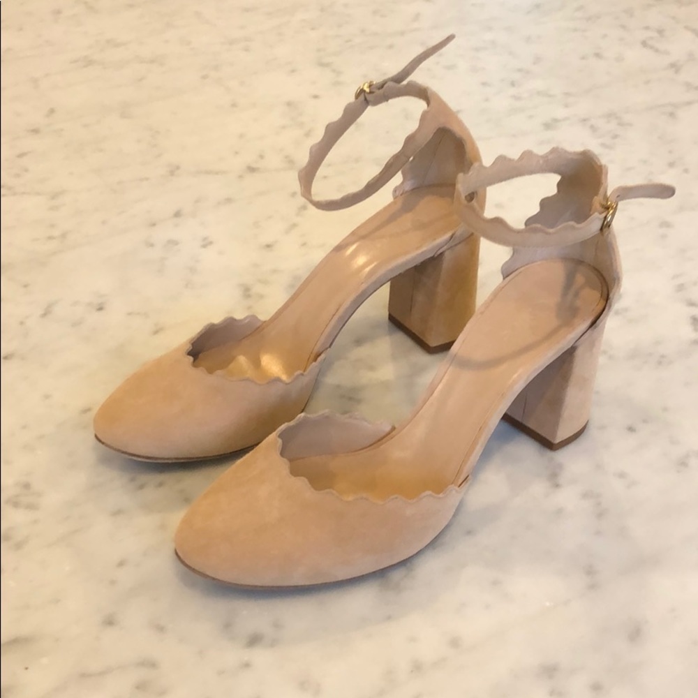 WORN ONCE Chloe scallop Mary Jane pump 38/8